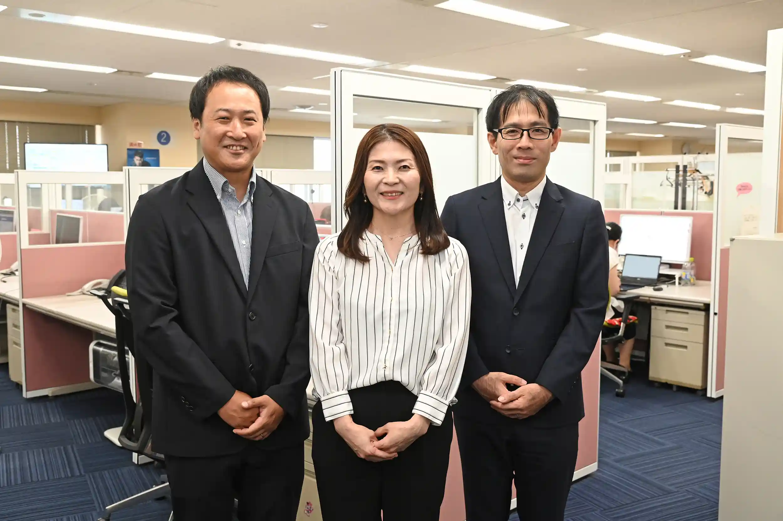 case_study0027_情報通信会社様メイン★Img9668